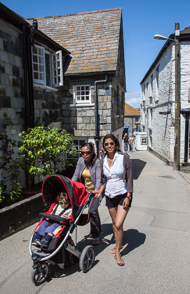 Riza and  Jenwith Eric at Port Isaac