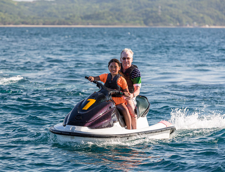 Mikee and I went on jetskis